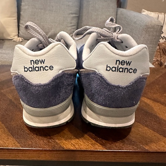 EUC Big kids size 6.5 New Balance 574 Navy Blue - Picture 7 of 7